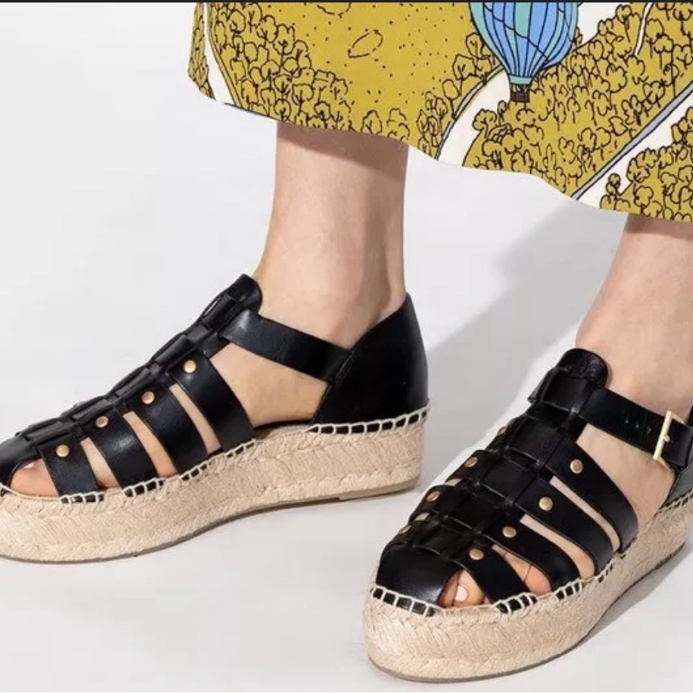 NWT TORY BURCH Fisherman Platform Espadrille
Patent Leather Purple Albarossa 8